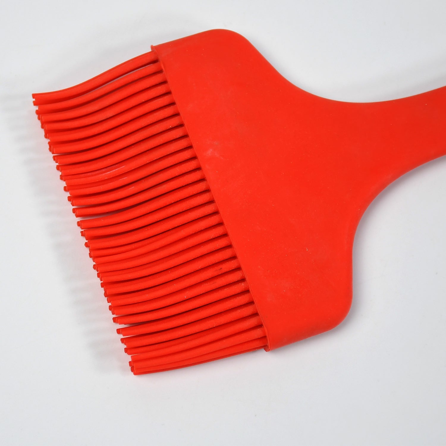 5383 Silicone Premium Brush with Grip Handle, Silicone Brush Baking Bread Cooking Oil Cream Tools Multipurpose Kitchen Utensil Tool, Red. DoeDap 5383 Silicone Premium Brush with Grip Handle, Silicone Brush Baking Bread Cooking Oil Cream Tools Multipurpose Kitchen Utensil Tool, Red. DoeDap